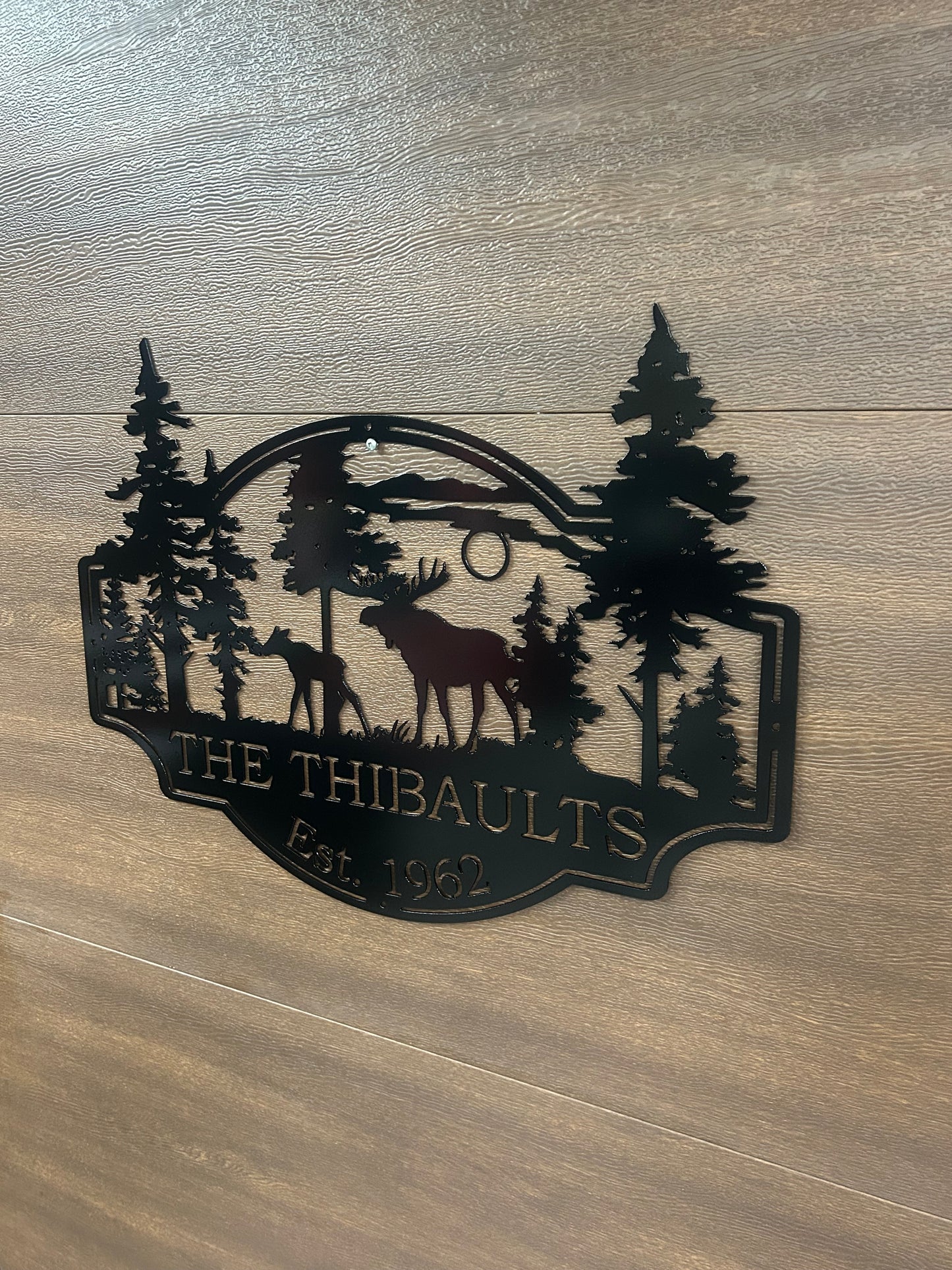 Panneaux de cabane en métal personnalisés en forme de cerf