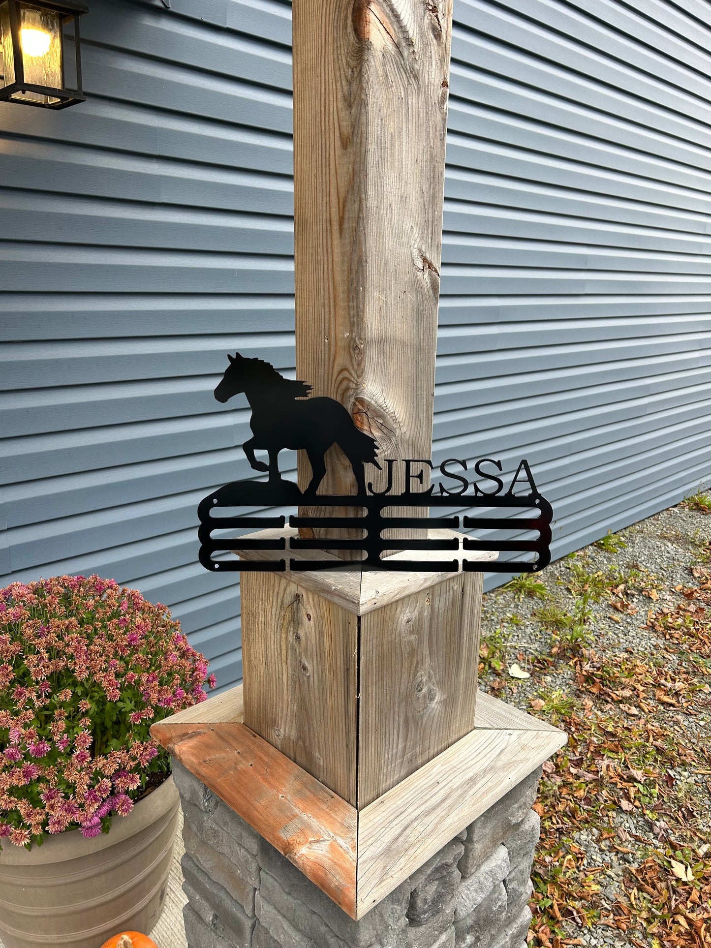 Custom Metal Horse Ribbon Hangers