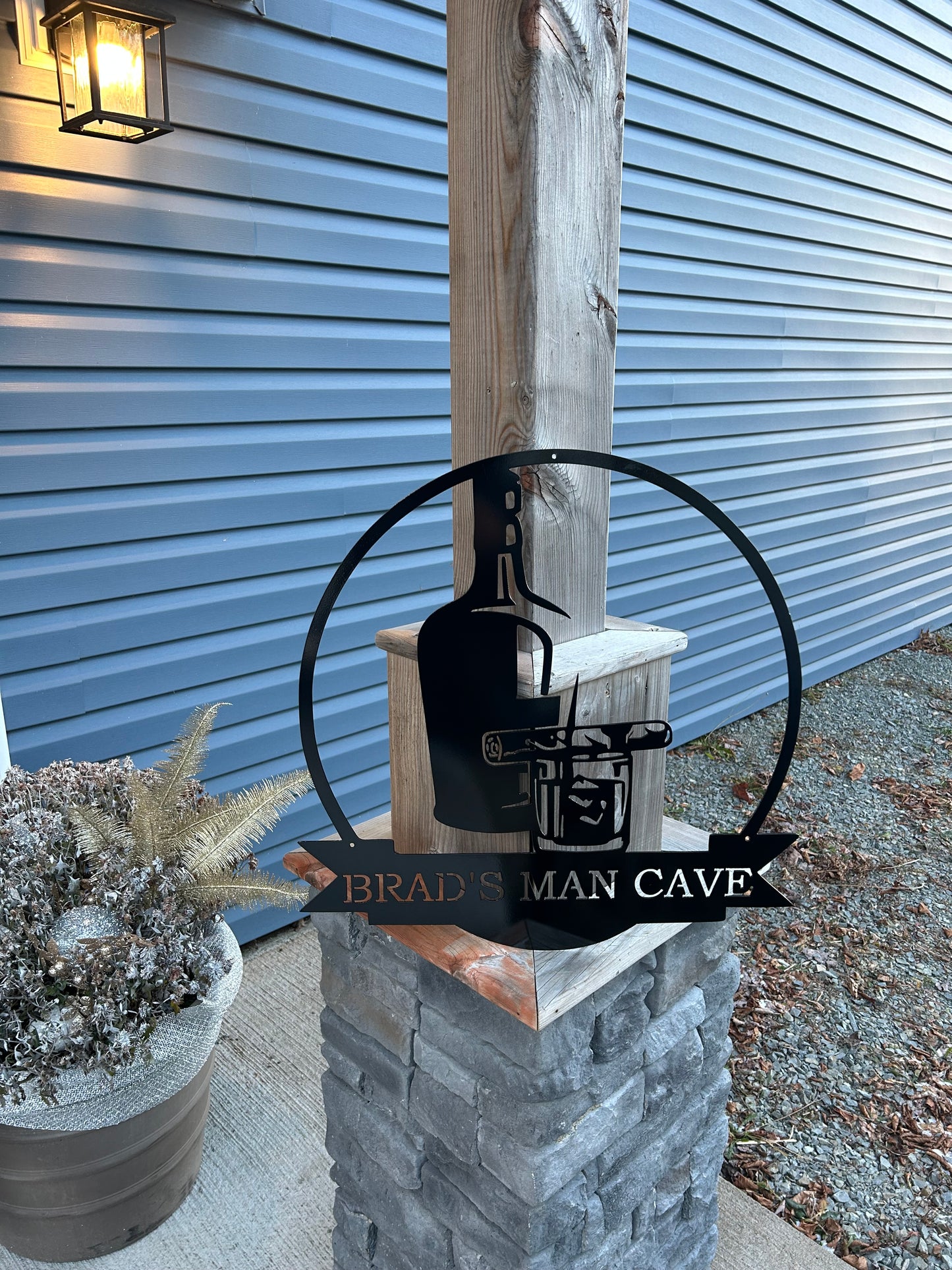 Panneau de bar en métal personnalisé