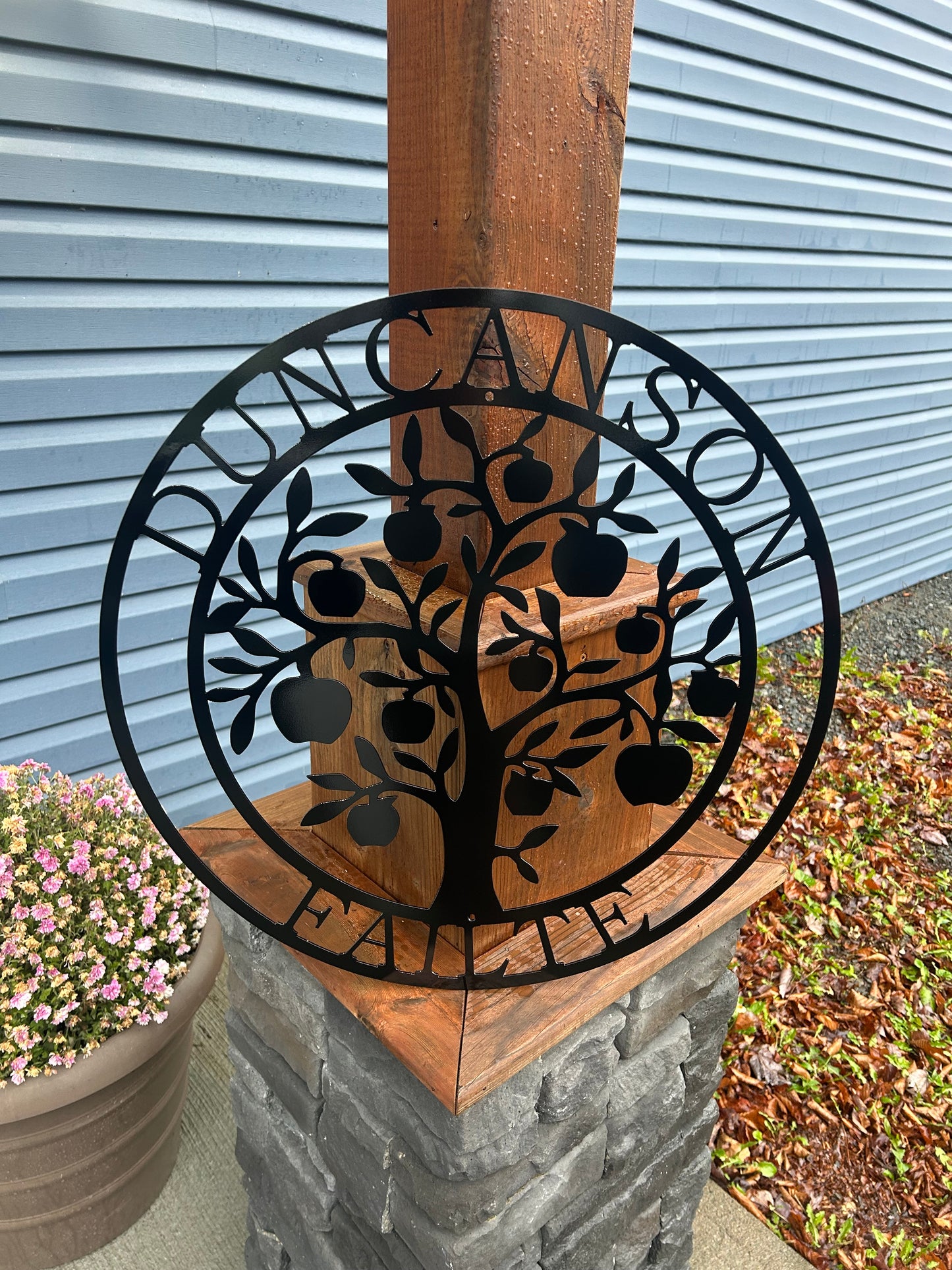 Custom Metal Apple Tree Sign