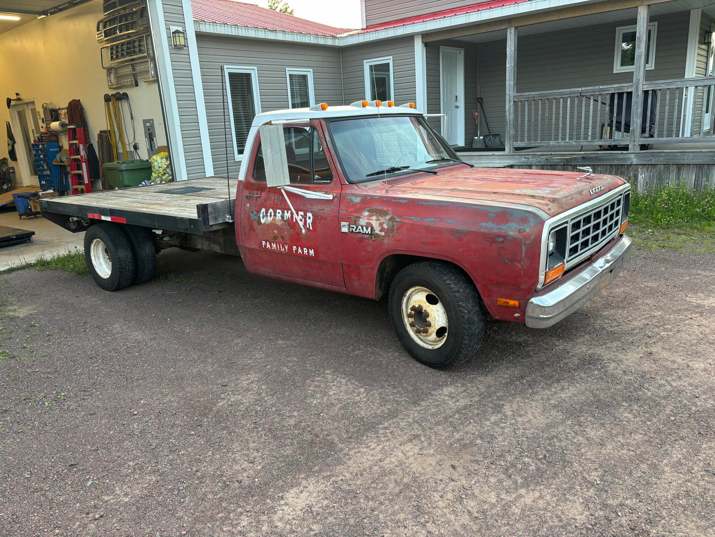 Custom Metal Vehicle Signs