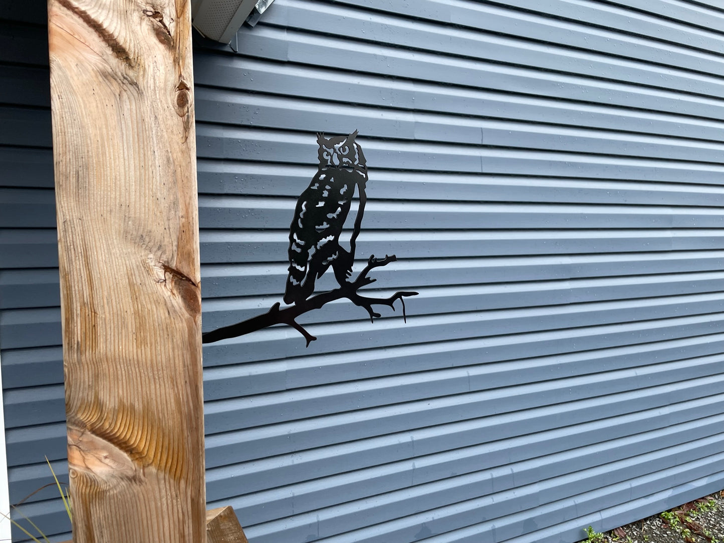 Metal Bird Stakes