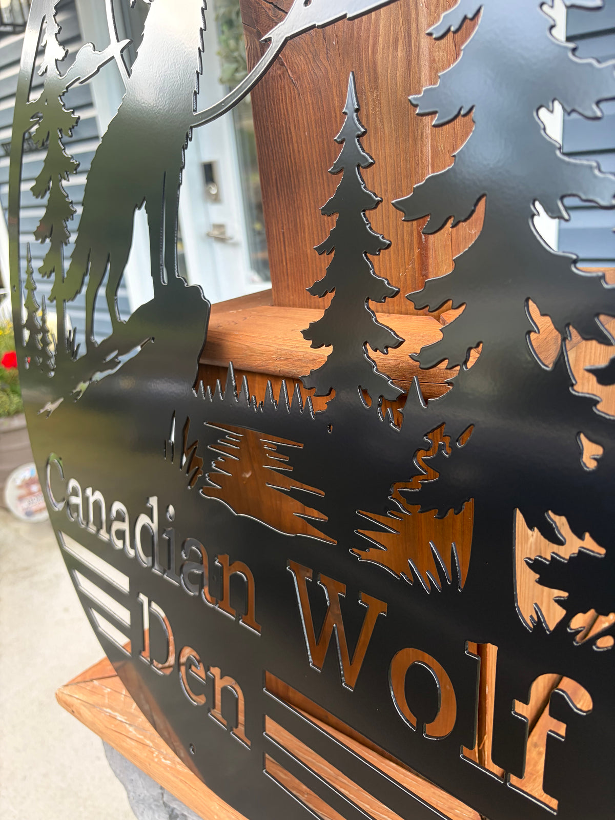 Custom Metal Howling Wolf Sign