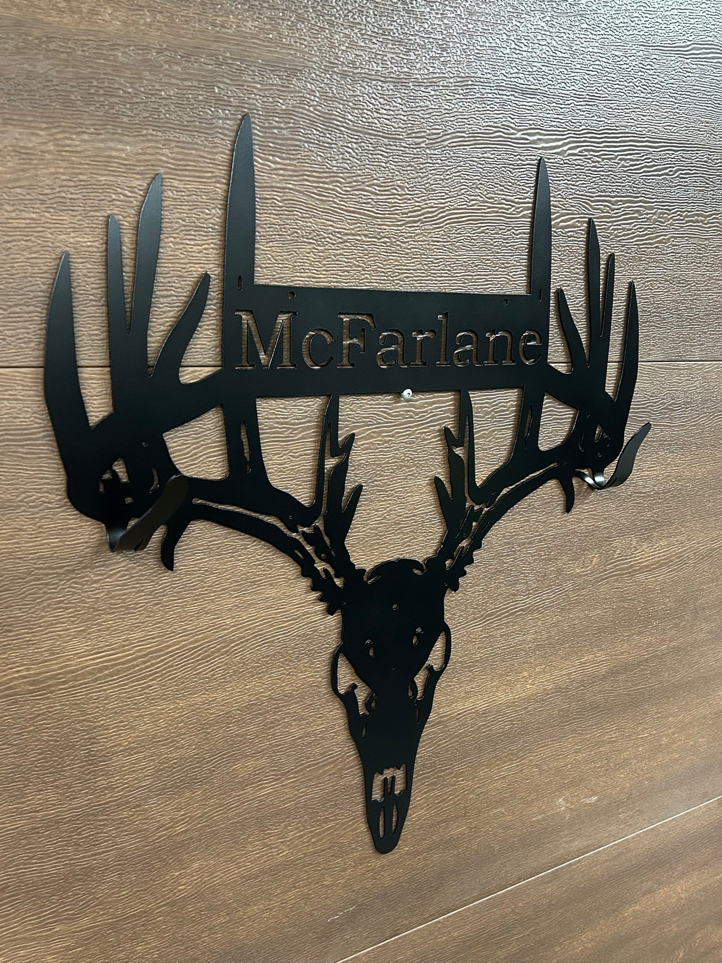 Support d'arc et d'arme en métal personnalisé avec crâne de cerf