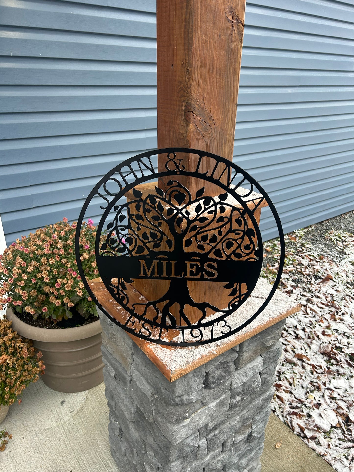 Custom Metal Family Tree Sign 4